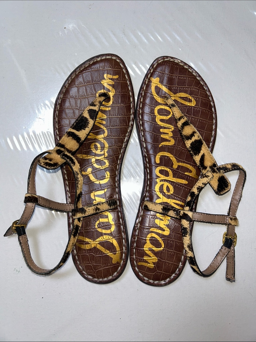 Sam Edelman Gigi Leopard Brahma Calf Hair Print T-Strap Sandals -Brown/Black/Tan